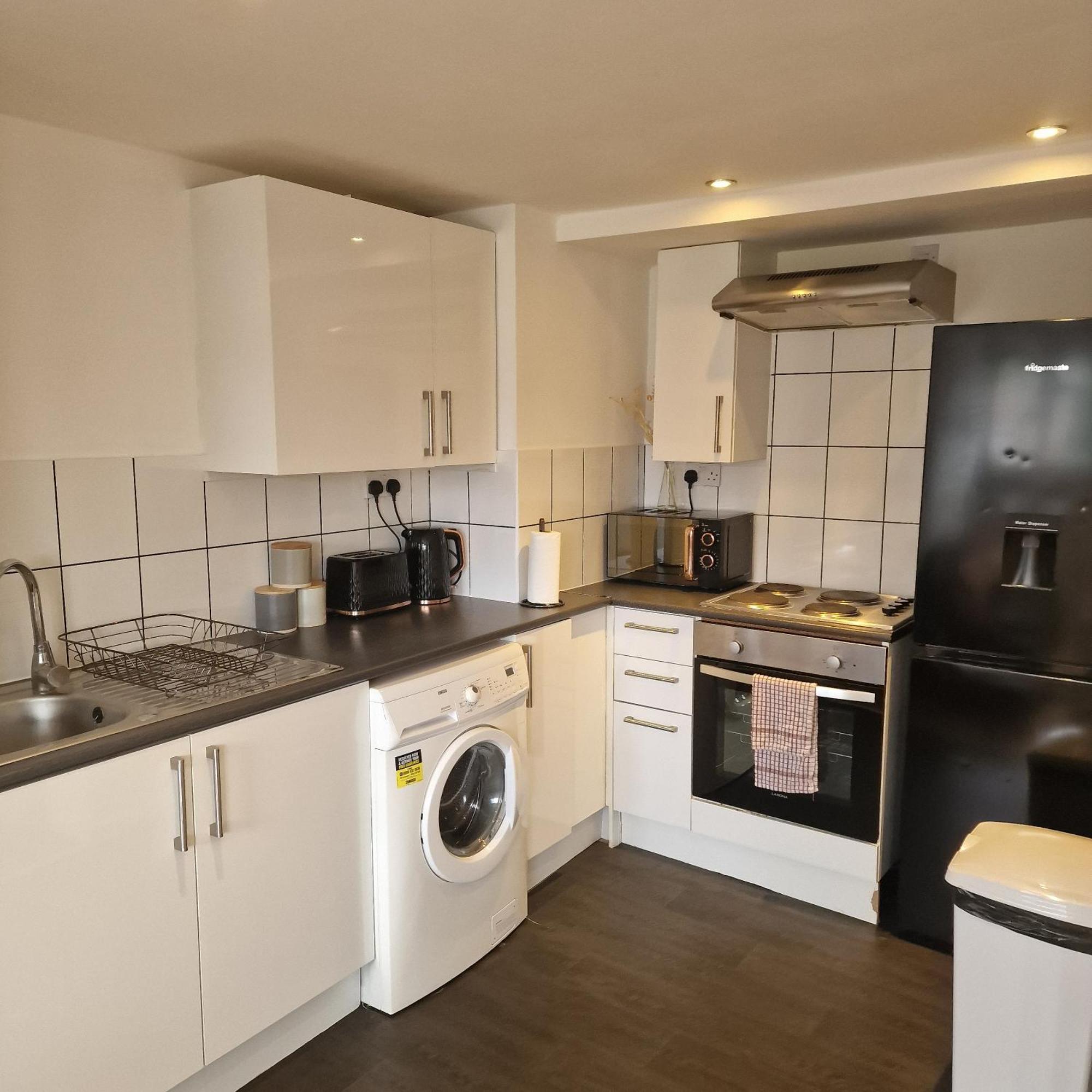 Apartment Sherwood Hillside View - Homely, Cosey & Perfect Location